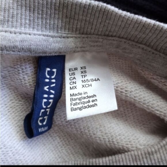 H&M BOHO-INSPIRED AZTEC PULLOVER SZ.XS EUC - Picture 3 of 4